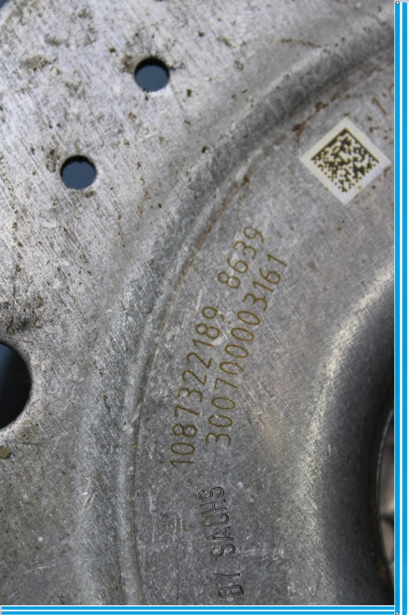 Load image into Gallery viewer, 12-14 Audi A8 Quattro Transmission Torque Converter Oem