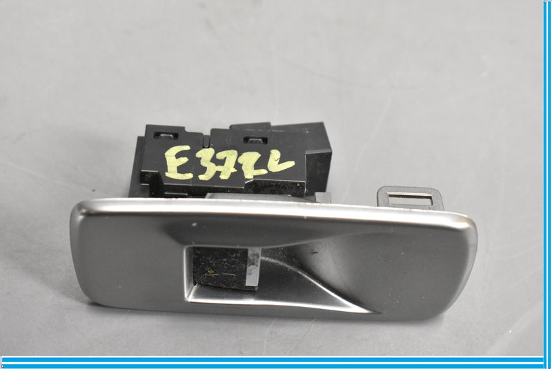 Load image into Gallery viewer, 10-15 Jaguar XF XFR Rear Left Driver Side Window Lift Control Switch Oem
