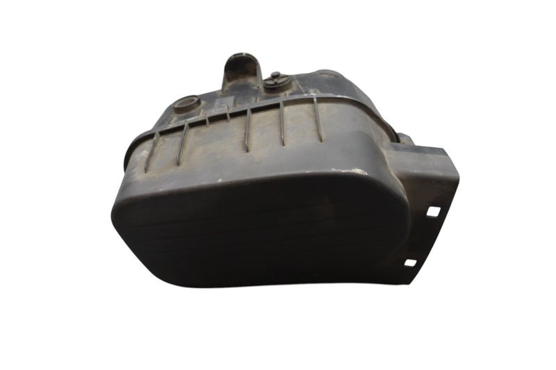 Load image into Gallery viewer, 14-17 Maserati Ghibli Right Side Engine Air Intake Filter Black 70552746 Oem