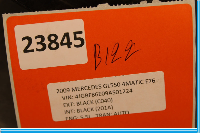 Load image into Gallery viewer, 07-12 Mercedes GL450 GL550 Air Intake Duct Pipe Hose Oem