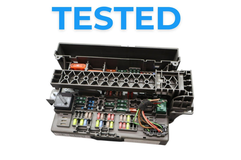 Load image into Gallery viewer, 09-16 BMW E89 Z4 Front Dashboard Power Distributor Fuse Box Assembly 9154970 Oem