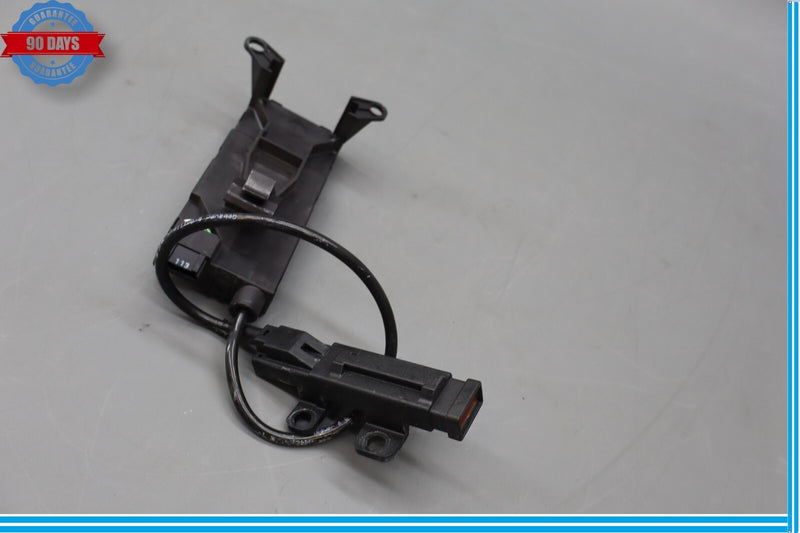 Load image into Gallery viewer, 03-06 Mercedes R230 SL500 SL55 AMG Door Keyless Go Entry Antenna Module Oem