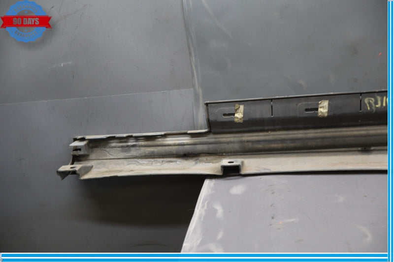 Load image into Gallery viewer, 14-20 Maserati Ghibli M157 Right Passenger Side Skirt Rocker Panel Molding Oem