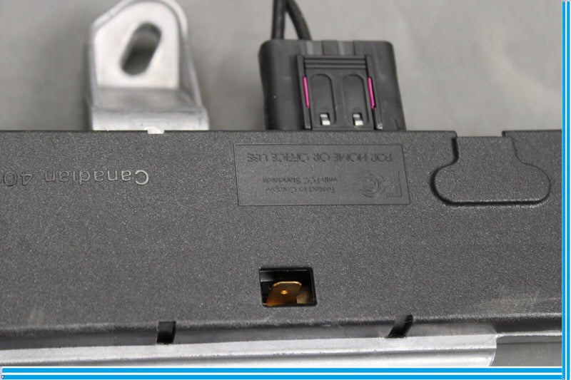 Load image into Gallery viewer, 06-11 Mercedes CLS550 W219 Antenna Amplifier Control Module Oem