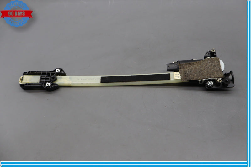 Load image into Gallery viewer, 11-18 Audi A8 Quattro S8 Rear Left Driver Side Door Window Sun Shade Motor Oem
