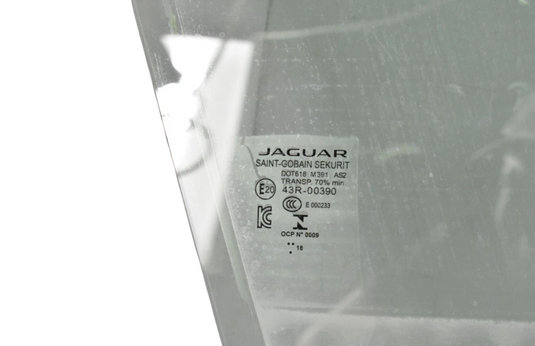 18-23 Jaguar E-PACE Front Right Passenger Side Door Window Glass 43R00390 Oem