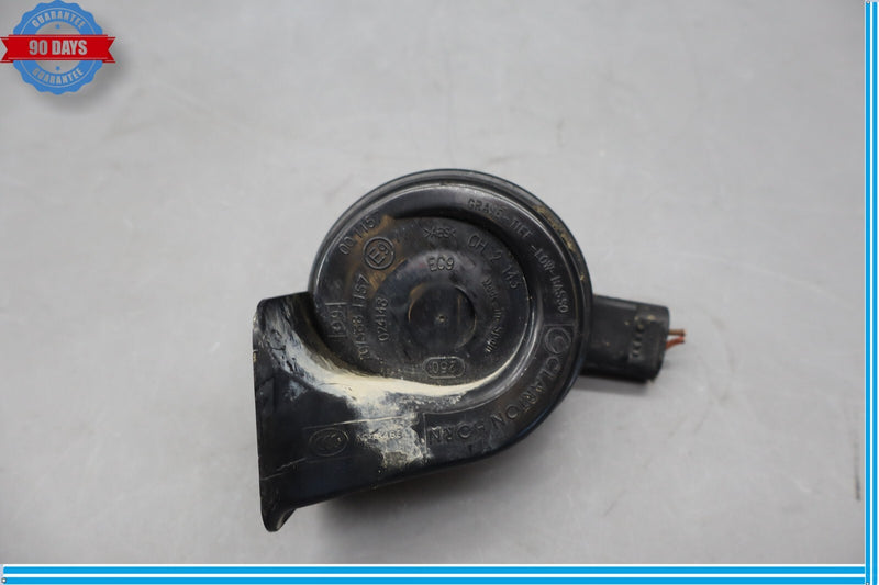 Load image into Gallery viewer, 09-15 BMW 750i 740i Right Side Low Tone Note Horn Signal Oem