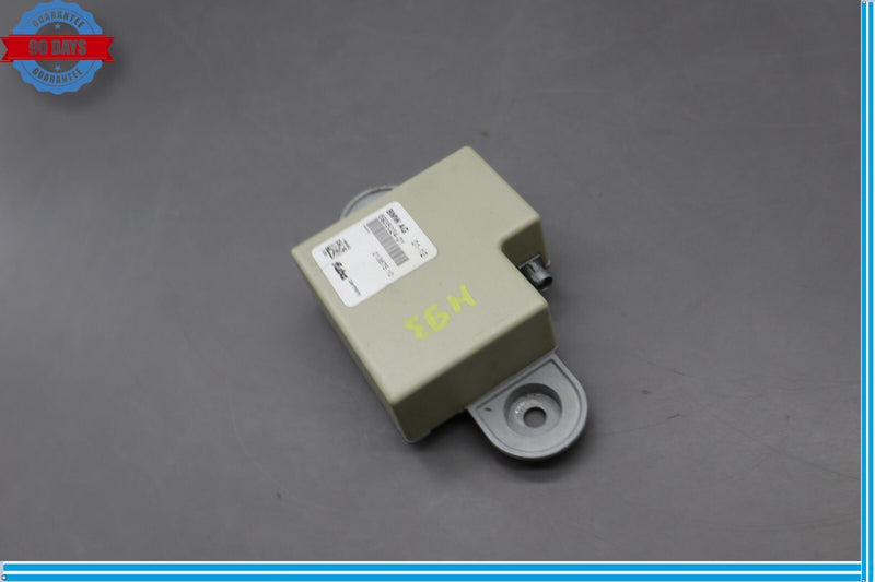 Load image into Gallery viewer, 11-16 BMW 528i 535i GT xDriver F10 Antenna Amplifier Module 693502401 Oem