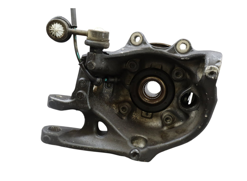 Load image into Gallery viewer, 06-10 Maserati Quattroporte M139 Rear Right Side Wheel Spindle Knuckle Hub Oem