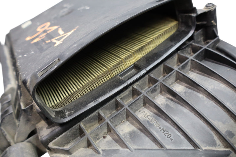 Load image into Gallery viewer, 06-16 Mercedes W212 E350 E550 Air Intake Cleaner Filter Housing Box Oem