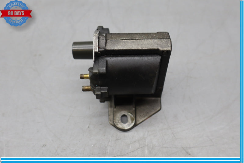 Load image into Gallery viewer, 86-93 Mercedes 280E SL320 W124 Ignition Coil w/ Cover 0001585303 Oem