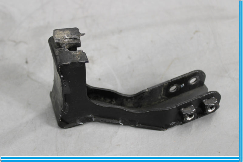 Load image into Gallery viewer, 11-18 Audi A8 Quattro Right Passenger Side Sub Frame Mounting Bracket Oem