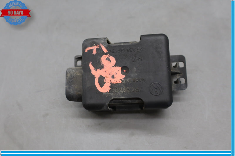 Load image into Gallery viewer, 11-17 Volkswagen VW Touareg Homelink Garage Door Opener Module Unit ECU Oem