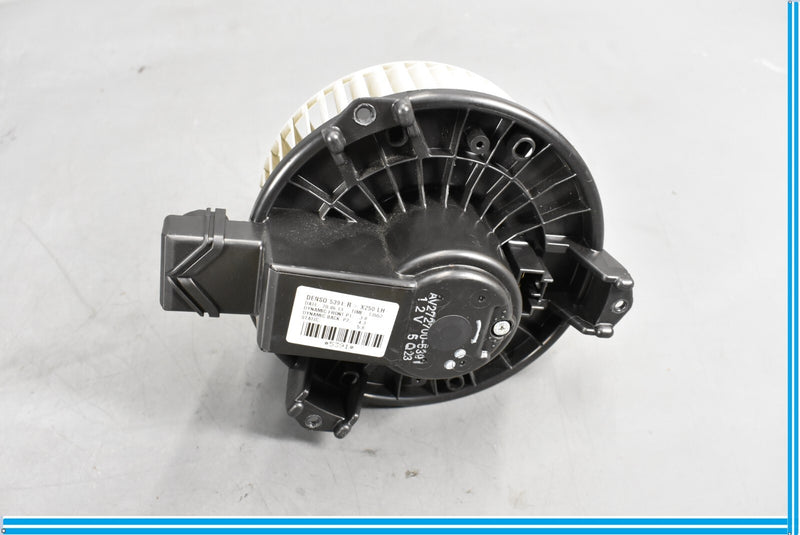Load image into Gallery viewer, 10-15 Jaguar XJ XJL HVAC AC Air Conditioner Heater Blower Motor Oem