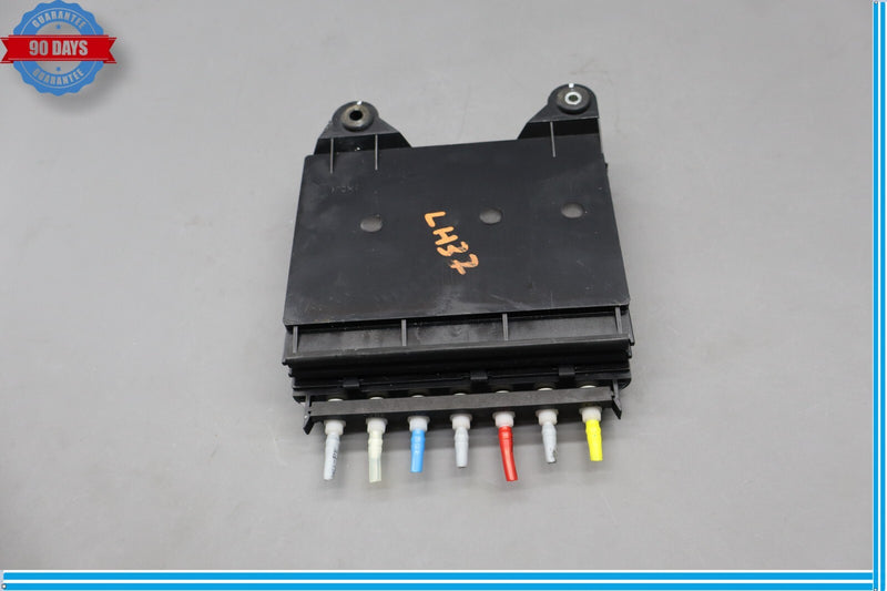 Load image into Gallery viewer, 00-12 Mercedes R230 SL550 CL500 Front Left Driver Side Seat Valve Block Oem