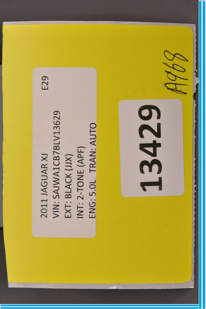 Load image into Gallery viewer, 10-15 Jaguar XJ XJL X351 Front Right Passenger Side Door Control Module Oem