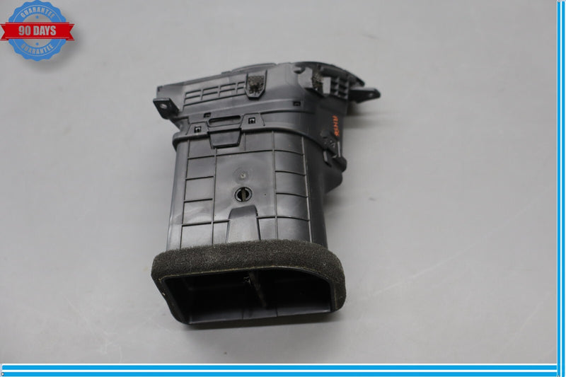 Load image into Gallery viewer, 15-20 Hyundai Genesis Front Right Passenger Side Dash Air Vent Trim Oem