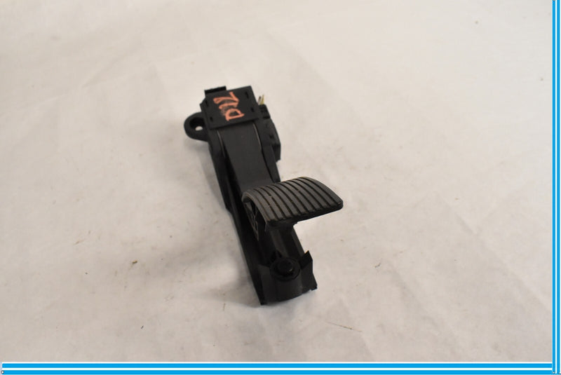 Load image into Gallery viewer, 06-12 Mercedes X164 ML450 GL450 Gas Throttle Pedal Accelerator 1643000004 OEM
