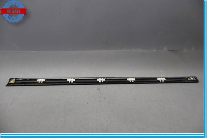 Load image into Gallery viewer, 00-06 Mercedes S500 S600 Front Left Driver Side Exterior Door Trim Molding Oem