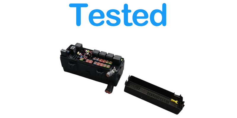 Load image into Gallery viewer, 14-21 Maserati Ghibli S Power Distribution Fuse Relay Box Block 7154763030 Oem