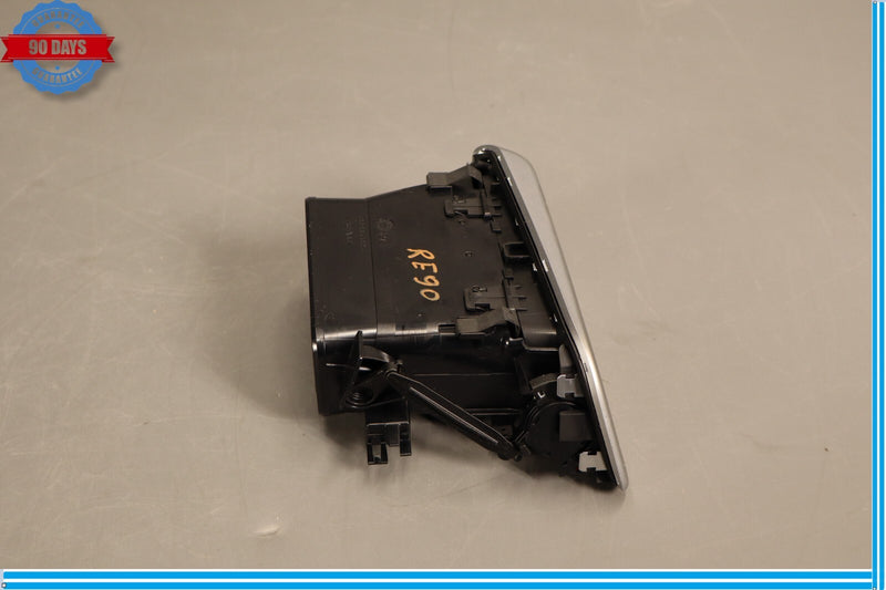 Load image into Gallery viewer, 14-19 Maserati Ghibli Front Right Passenger Side Dash AC Air Vent Trim Panel Oem