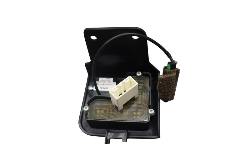 Load image into Gallery viewer, 04-08 Maserati Quattroporte M139 Cruise Trip Switch Control Microphone Oem