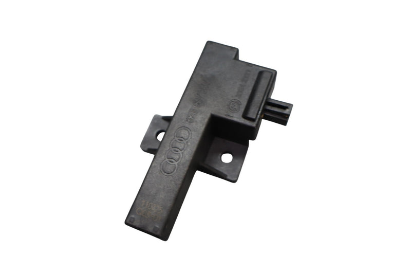 Load image into Gallery viewer, 12-18 Audi A7 Quattro Rear Right Side Keyless Entry Control Module 8K0907247 Oem