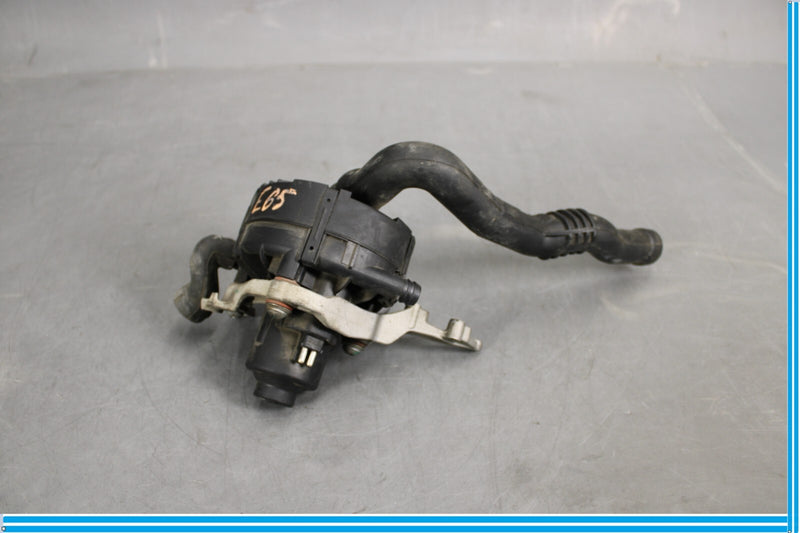 Load image into Gallery viewer, 03-12 Mercedes SL550 SL55 AMG Front Right Hood Vent Grille Washer Nozzle Oem