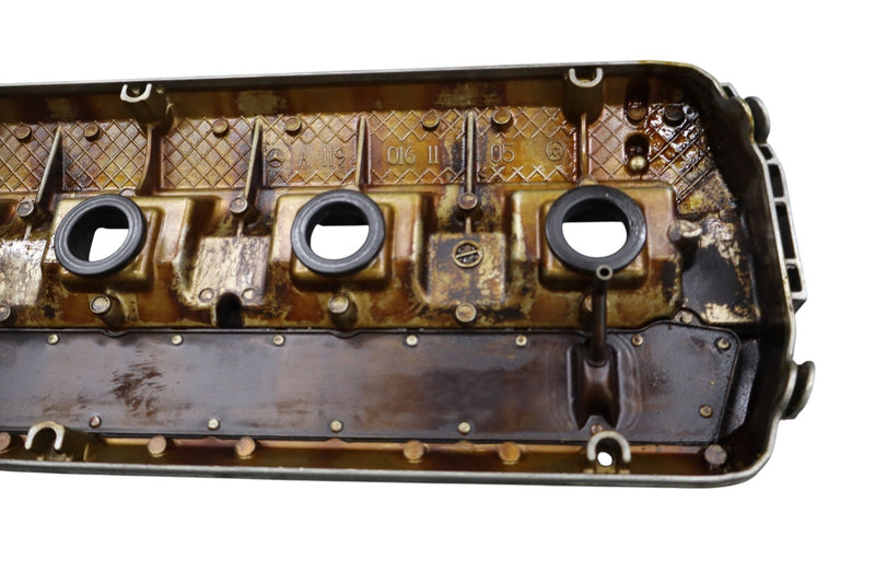 Load image into Gallery viewer, 96-99 Mercedes R129 SL500 S500 CL500 M119 V8 Right Engine Motor Valve Cover Oem