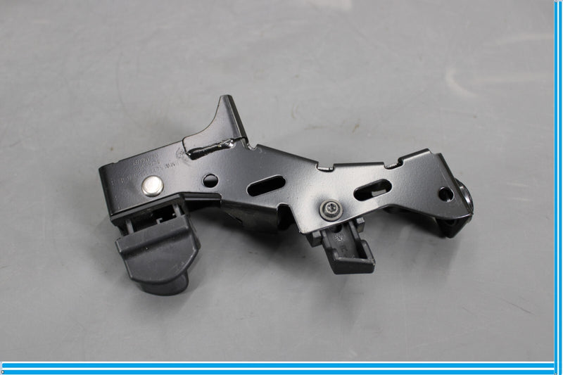 Load image into Gallery viewer, 07-13 BMW 335i 328i Right Passenger Side Convertible Hardtop Bracket Oem