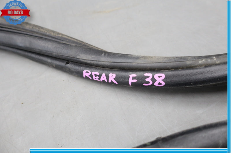 Load image into Gallery viewer, 2012 Fiat 500 Pop Rear Windshield Windscreen Rubber Seal Gasket Oem