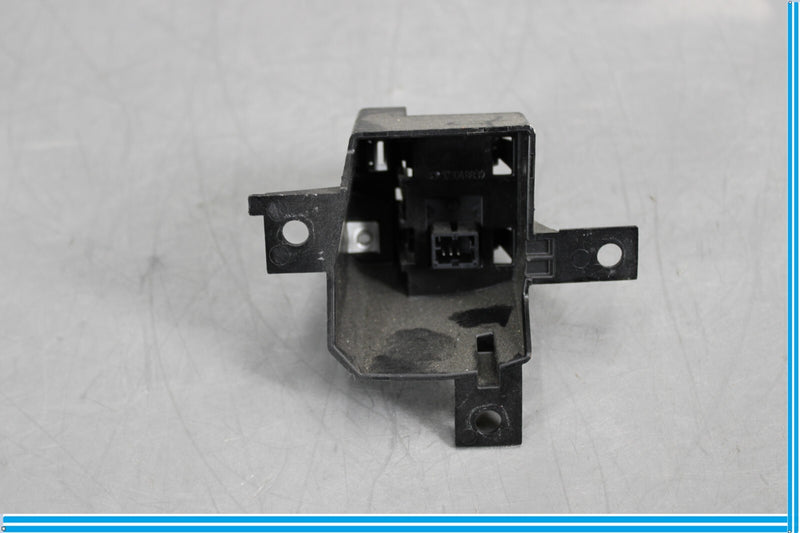 Load image into Gallery viewer, 11-18 Audi A8 Front Ignition Switch Relay Cover Module Unit Oem