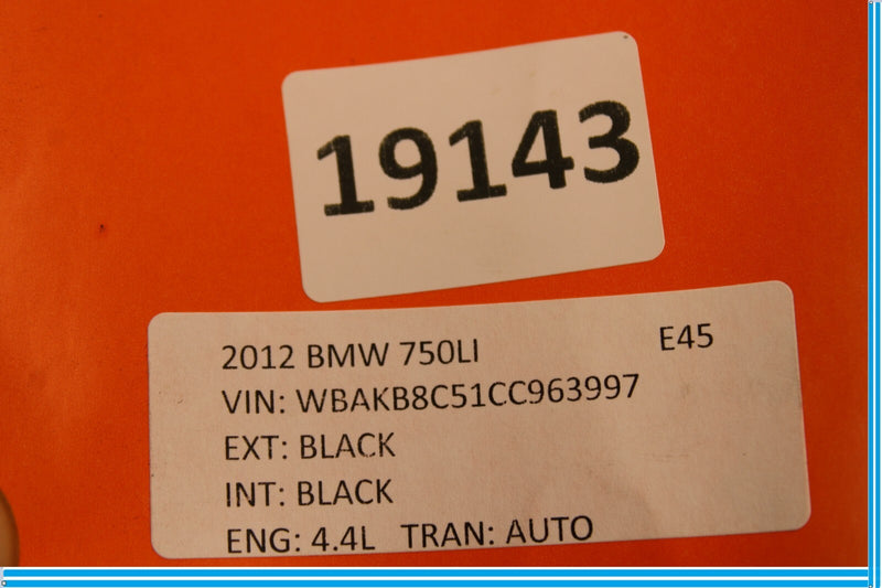 Load image into Gallery viewer, 09-15 BMW 750Li 750i F01 F02 Rear Trunk Lid Hatch License Plate Molding Trim Oem