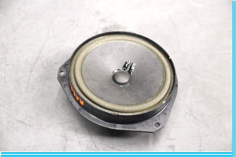 Load image into Gallery viewer, 14-22 Maserati Ghibli M157 Front or Rear Side Door Speaker 675000292 Oem
