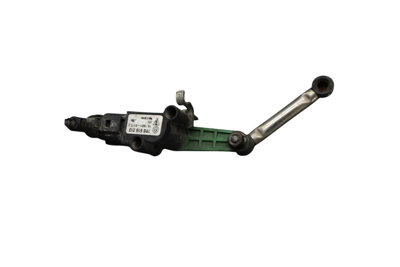 Load image into Gallery viewer, 11-17 Volkswagen Touareg Front Left Headlight Ride Height Level Sensor OEM