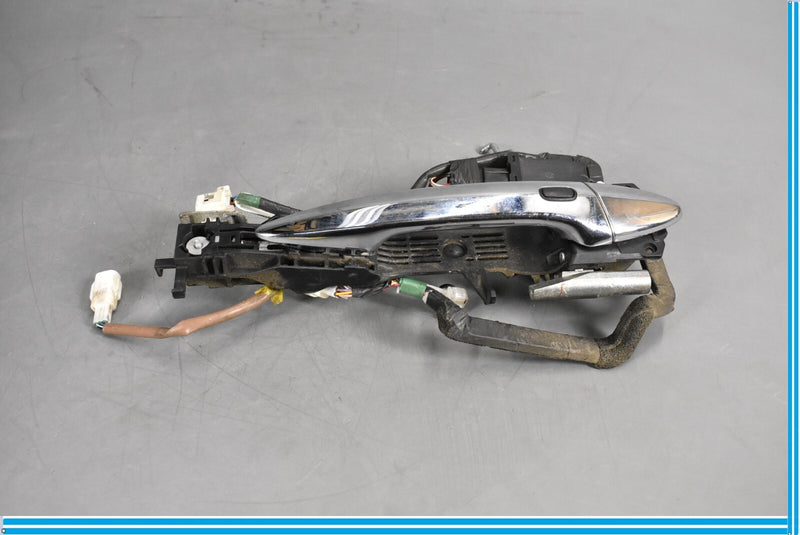 Load image into Gallery viewer, 07-12 Lexus LS460 Front Right Passenger Side Exterior Door Handle Oem