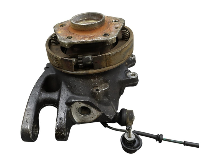 Load image into Gallery viewer, 06-10 Maserati Quattroporte M139 Rear Right Side Wheel Spindle Knuckle Hub Oem