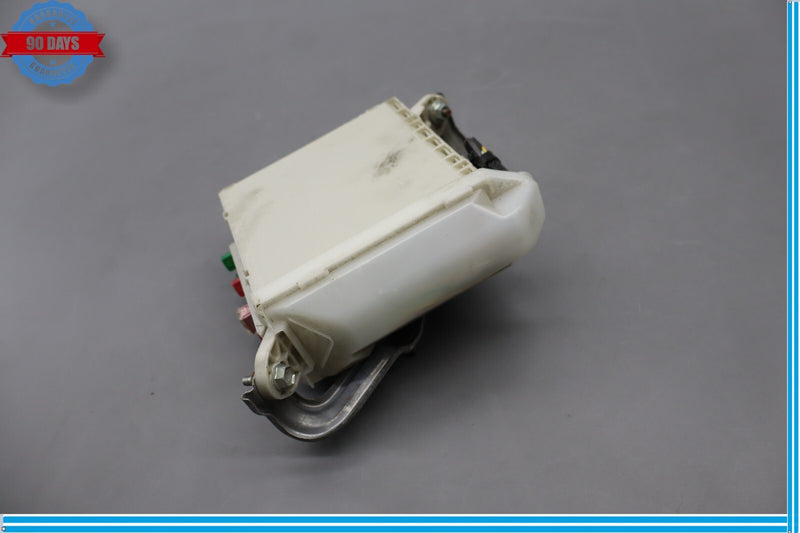 Load image into Gallery viewer, 07-12 Lexus LS460 LS460L Rear Trunk Fuse Box Relay Junction Unit Oem