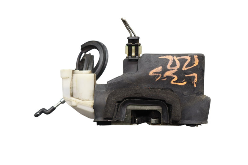 Load image into Gallery viewer, 03-13 Maserati Quattroporte M139 Rear Right Side Door Lock Latch Actuator Oem