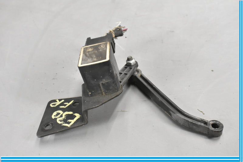 Load image into Gallery viewer, 07-12 Mercedes X164 GL450 Front Right Suspension Headlight Height Sensor Oem