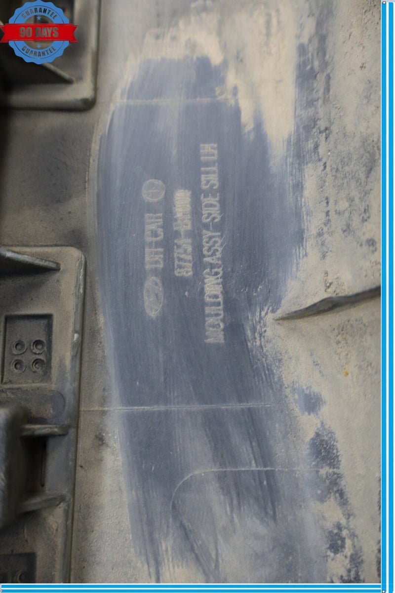 Load image into Gallery viewer, 15-20 Hyundai Genesis Left Dirver Side Skirt Rocker Panel Molding Trim Oem
