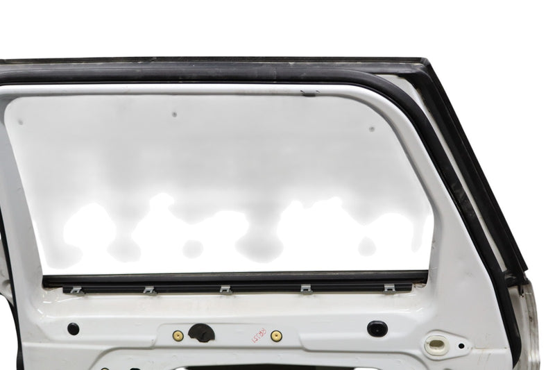 Load image into Gallery viewer, 12-19 LR Range Rover Evoque L538 Rear Right Side Exterior Door Panel Shell Oem