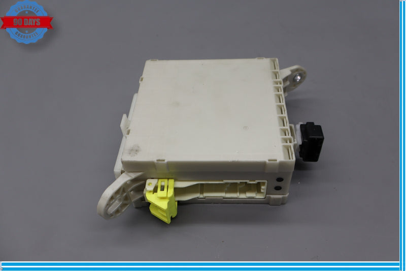 Load image into Gallery viewer, 07-12 Lexus XF40 LS460 LS460L Front Right Side Interior Fuse Relay Box Oem