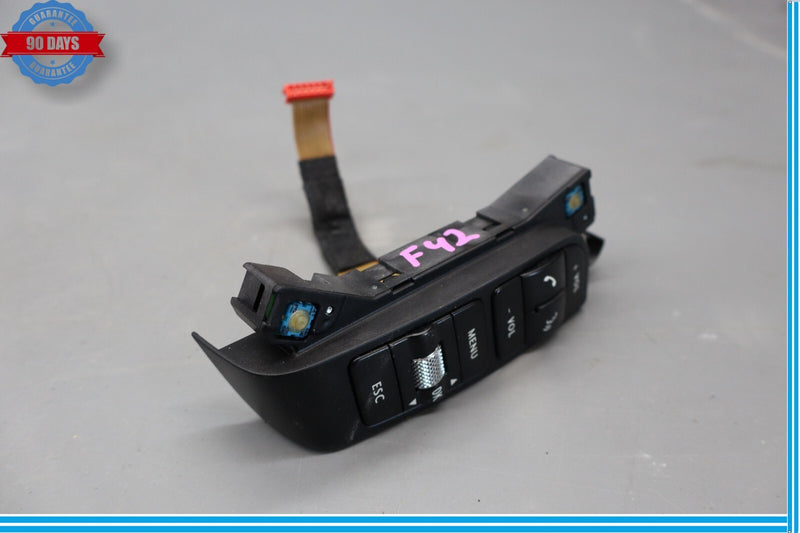 Load image into Gallery viewer, 03-12 Bentley Continental GTC Right Steering Wheel Control Switch Button Oem