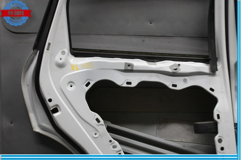 Load image into Gallery viewer, 11-18 Porsche Cayenne 958 Rear Left Driver Side Door Shell White Oem
