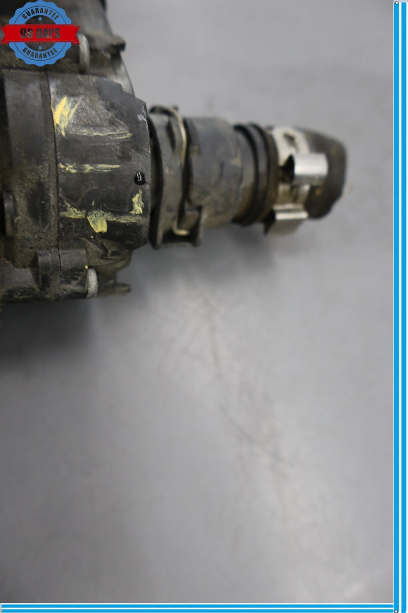 Load image into Gallery viewer, 14-21 BMW i3 i3s Engine Auxiliary Electric Coolant Water Pump Black Oem
