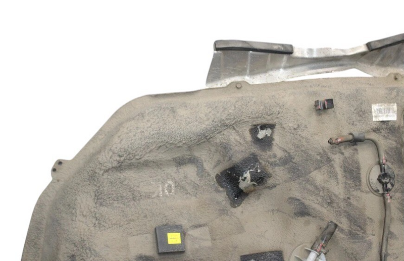 Load image into Gallery viewer, 16-20 Hyundai Genesis Gas Fuel Tank Reservoir Assembly 31150B1510 Oem
