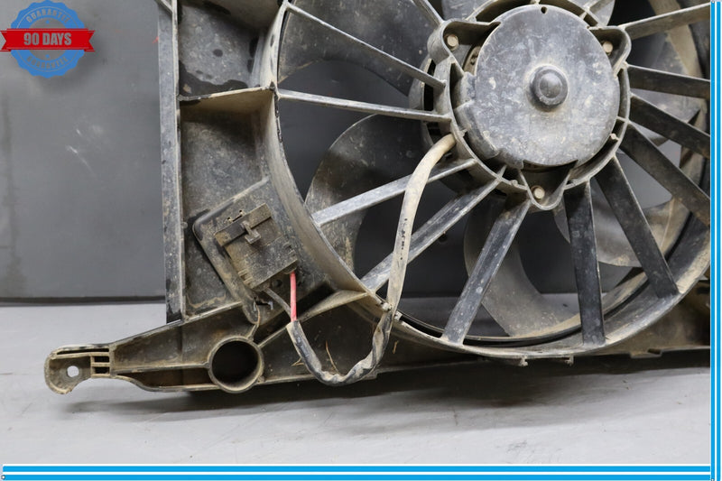 Load image into Gallery viewer, 06-09 Pontiac Solstice Engine Radiator Cooling Fan Motor Assembly Oem