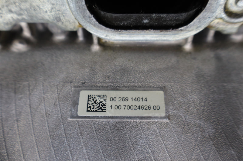 Load image into Gallery viewer, 05-13 Mercedes W204 C350 R350 SLK280 M272 Engine Motor Air Intake Manifold Oem