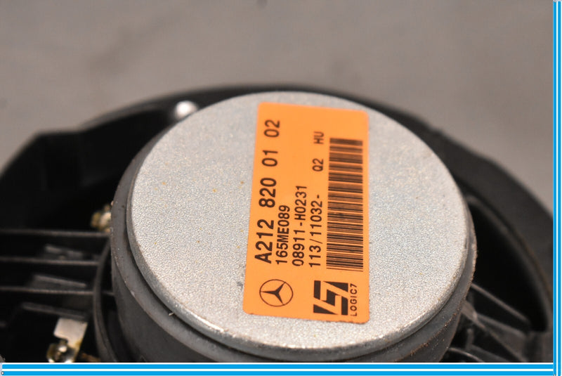 Load image into Gallery viewer, 10-16 Mercedes CLS550 W218 Rear Right Passenger Side Door Audio Speaker Oem